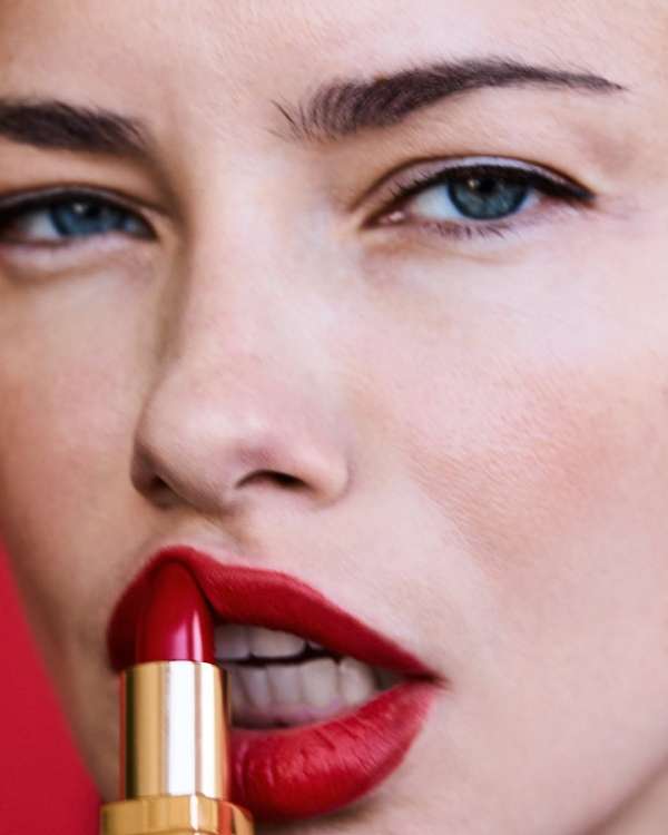 Adriana Lima, reminding us that she's still...