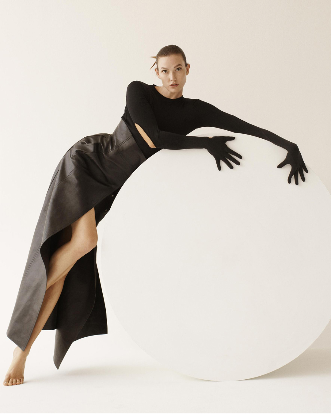 Karlie Kloss for Sunday Times. Shot at PIER59 Studios.⁠ ⁠
⁠
From our archive. One of many productions that shaped visual culture over the last three decades.⁠ ⁠
⁠
Join us as we celebrate 30 years of creativity & technology.