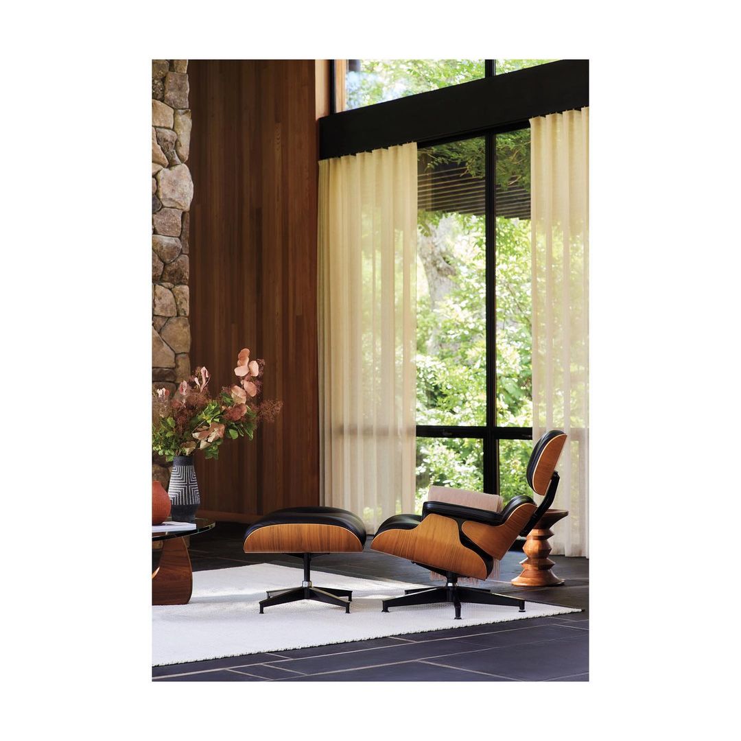 Herman Miller |  Aug. 21