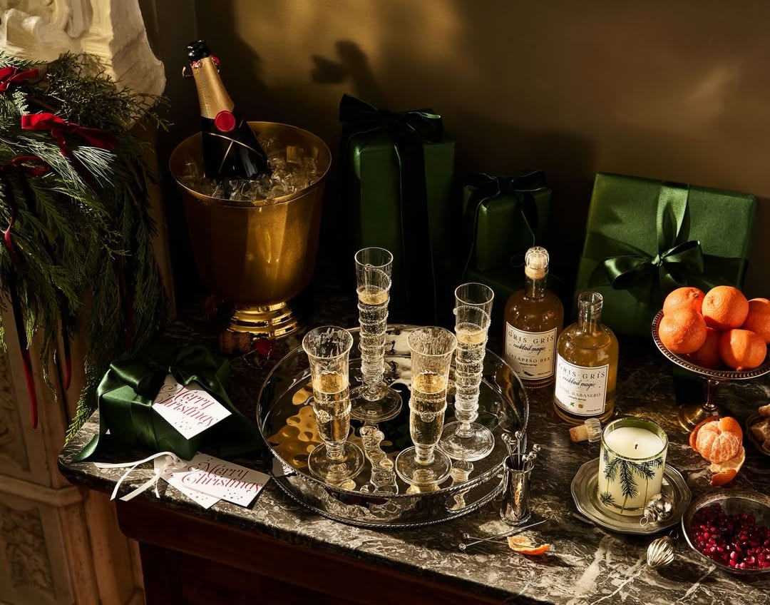 Tuckernuck |  Dec. 25