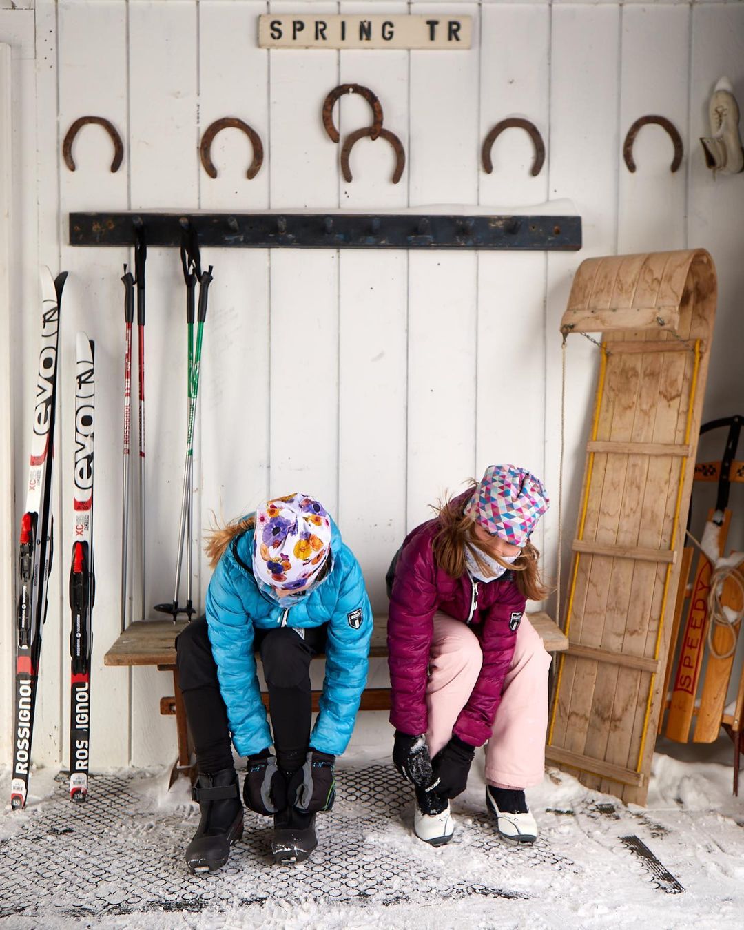 Skida Headwear & Accessories |  Dec. 22