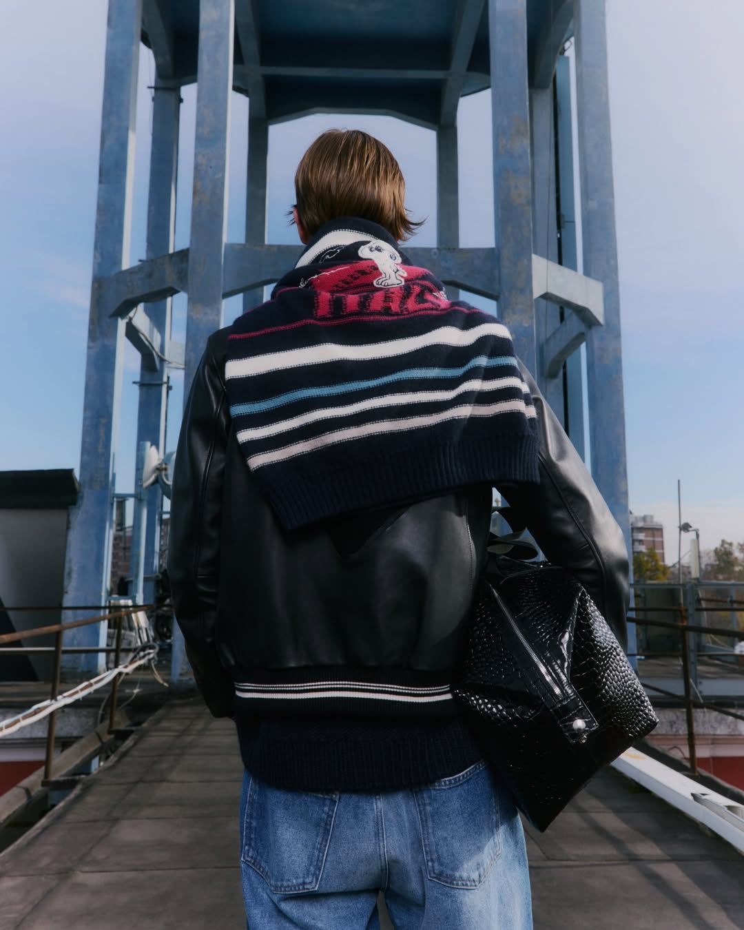 ICEBERG
Shot by GAUTIER PELLEGRIN [PS ARTIS...