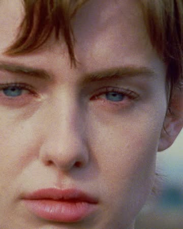 ICEBERG
Shot by GAUTIER PELLEGRIN [PS ARTIS...