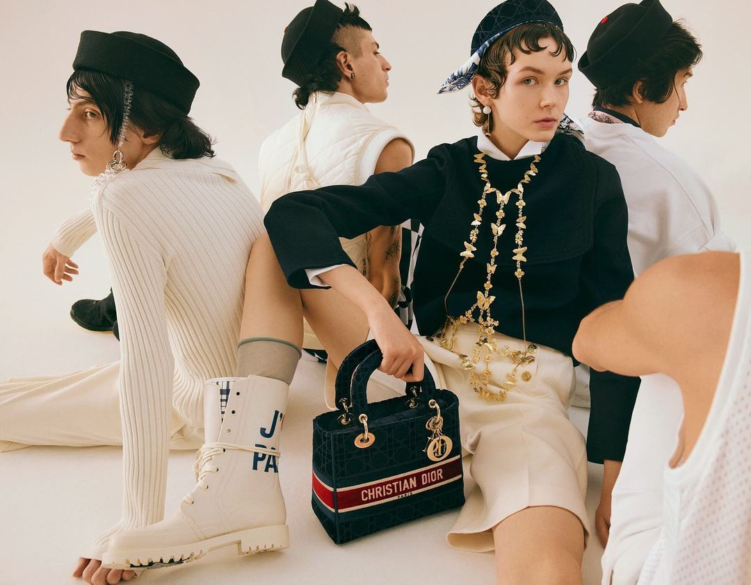 L'Officiel Turkiye |  Dec. 21