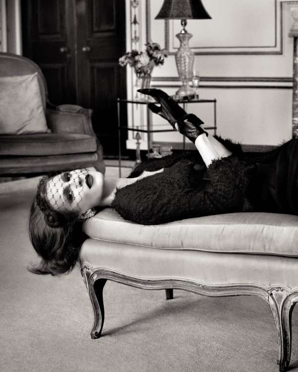 Vogue France September 2025 cover story sho...