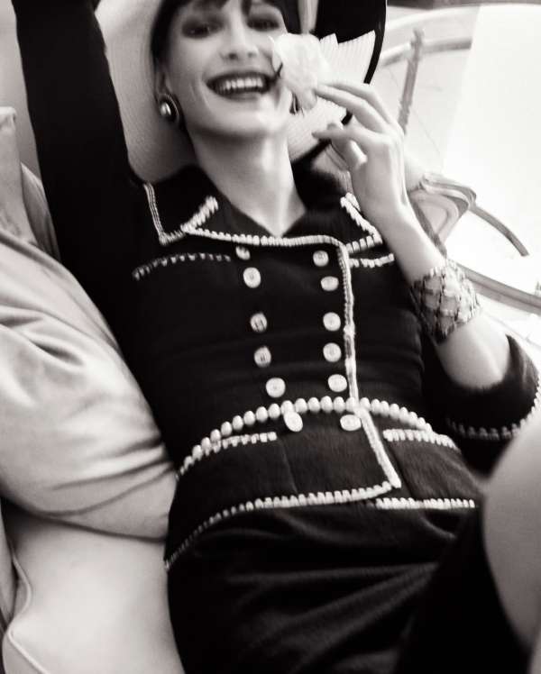 Vogue France September 2025 cover story sho...