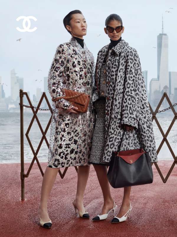 @CHANELofficial Métiers d’art 2026 collecti...