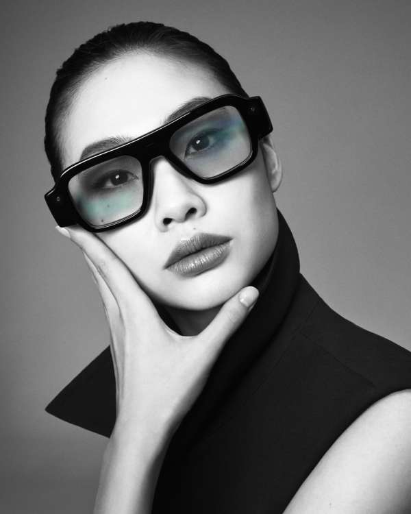@SPECS Augmented Reality Glasses Campaign L...