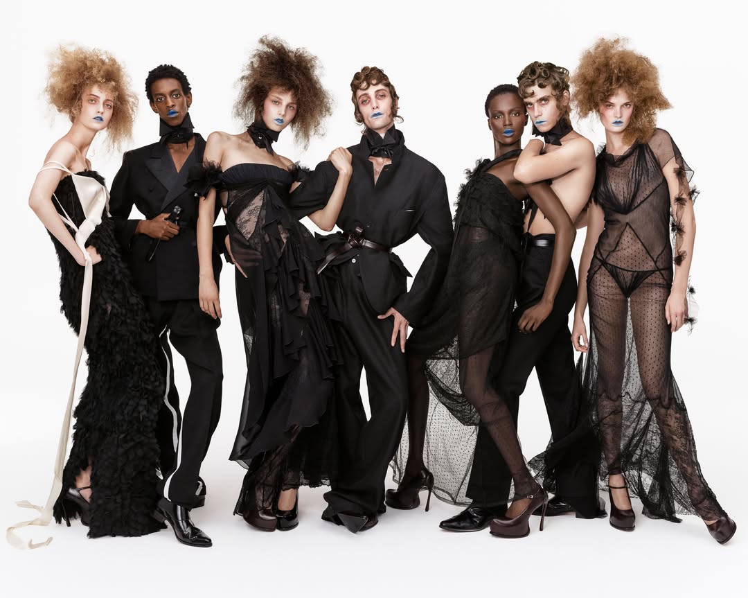 Re{form} Zara Vol 1. Authored by Couturier John Ga...