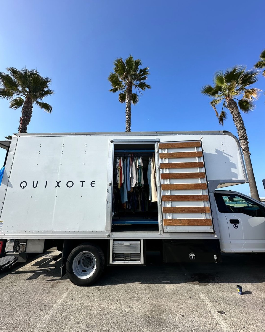 Summertime vibes 🌴 😎 💙

📸 by @mr.southbay