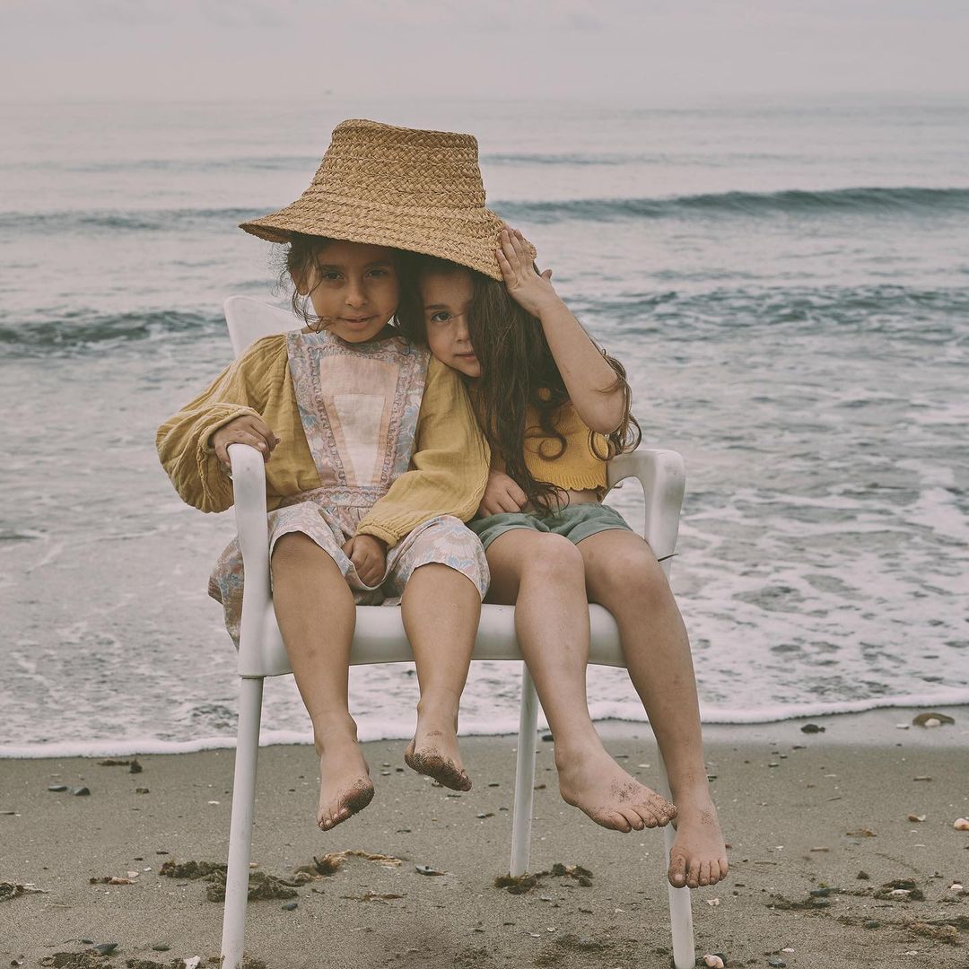 MilK Magazine |  Apr. 22