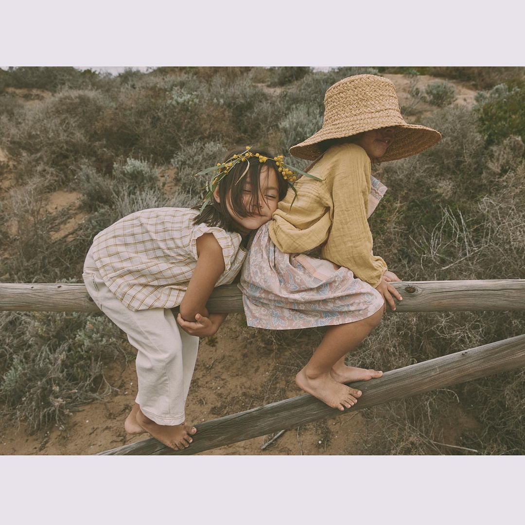 MilK Magazine |  Apr. 22