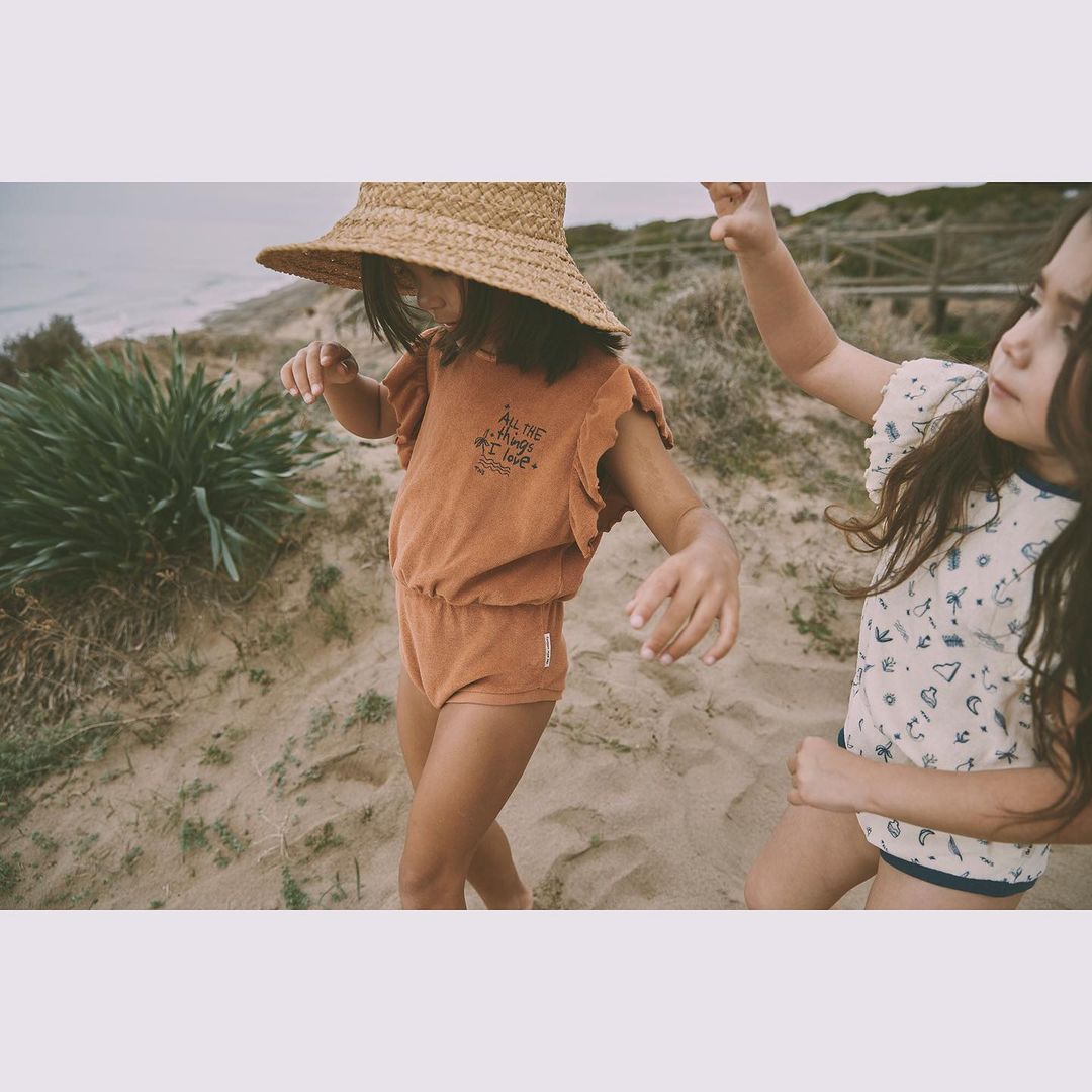 MilK Magazine |  Apr. 22