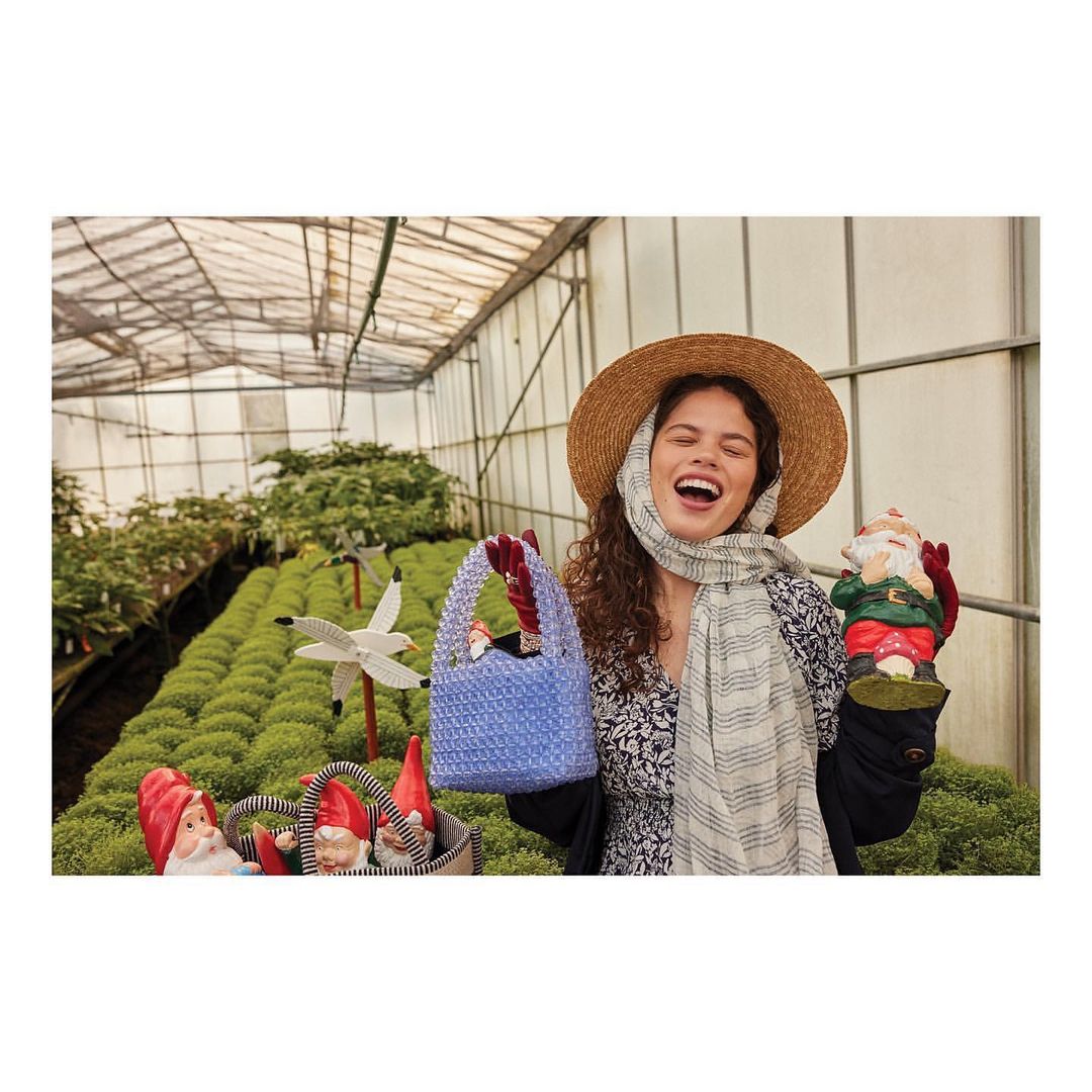 Accessorize |  Apr. 23