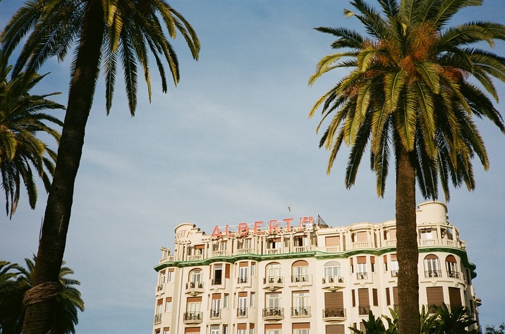 slider image