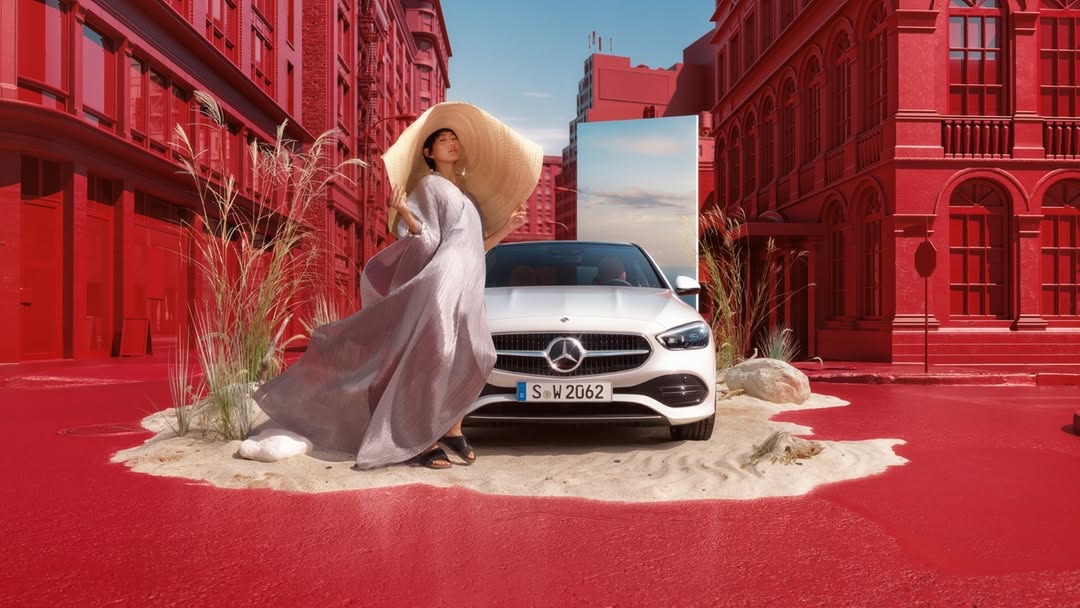 Recom Farmhouse X Mercedes-Benz