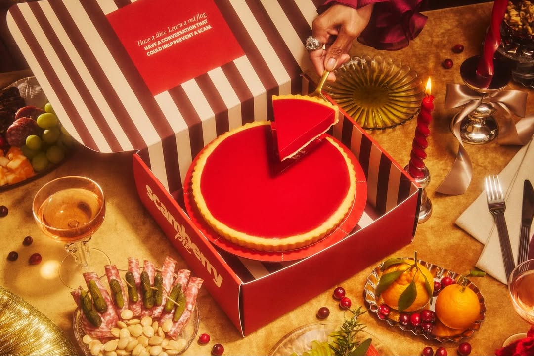 Stephanie Gonot X scamberrypie Dec. 25