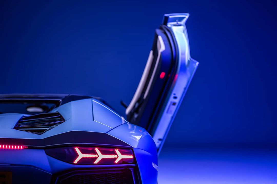 Lamborghini |  Feb. 20