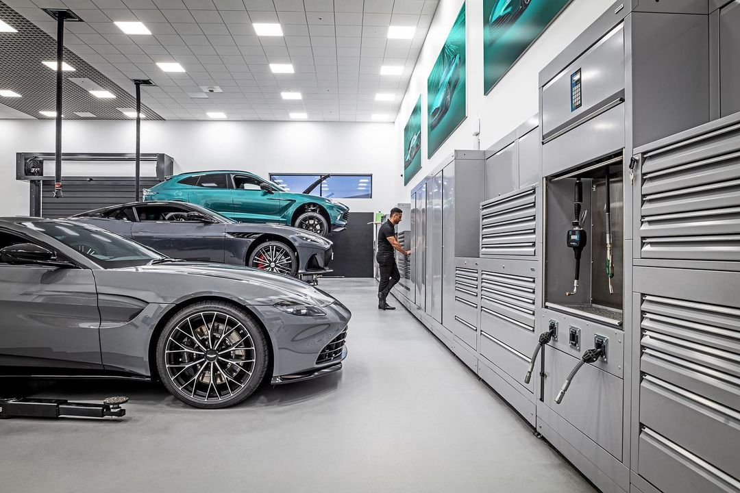 Aston Martin |  Mar. 23