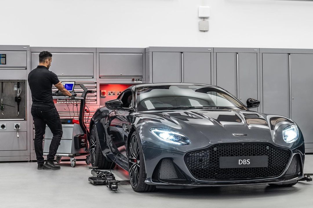 Aston Martin |  Mar. 23