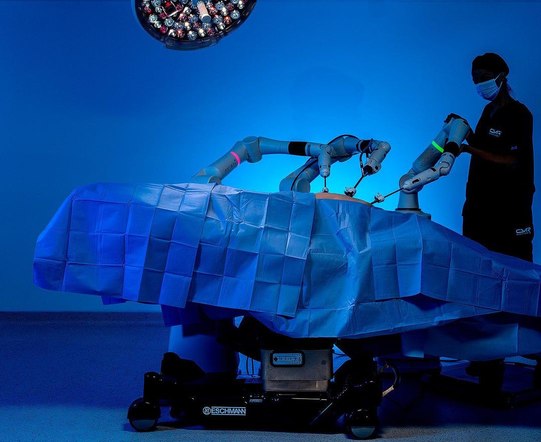 cmr surgical |  Aug. 23