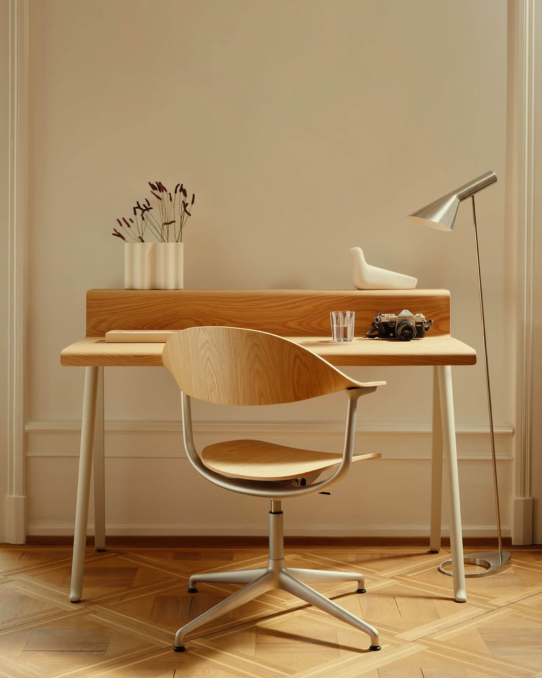 Robert Rieger X Vitra Jul. 25