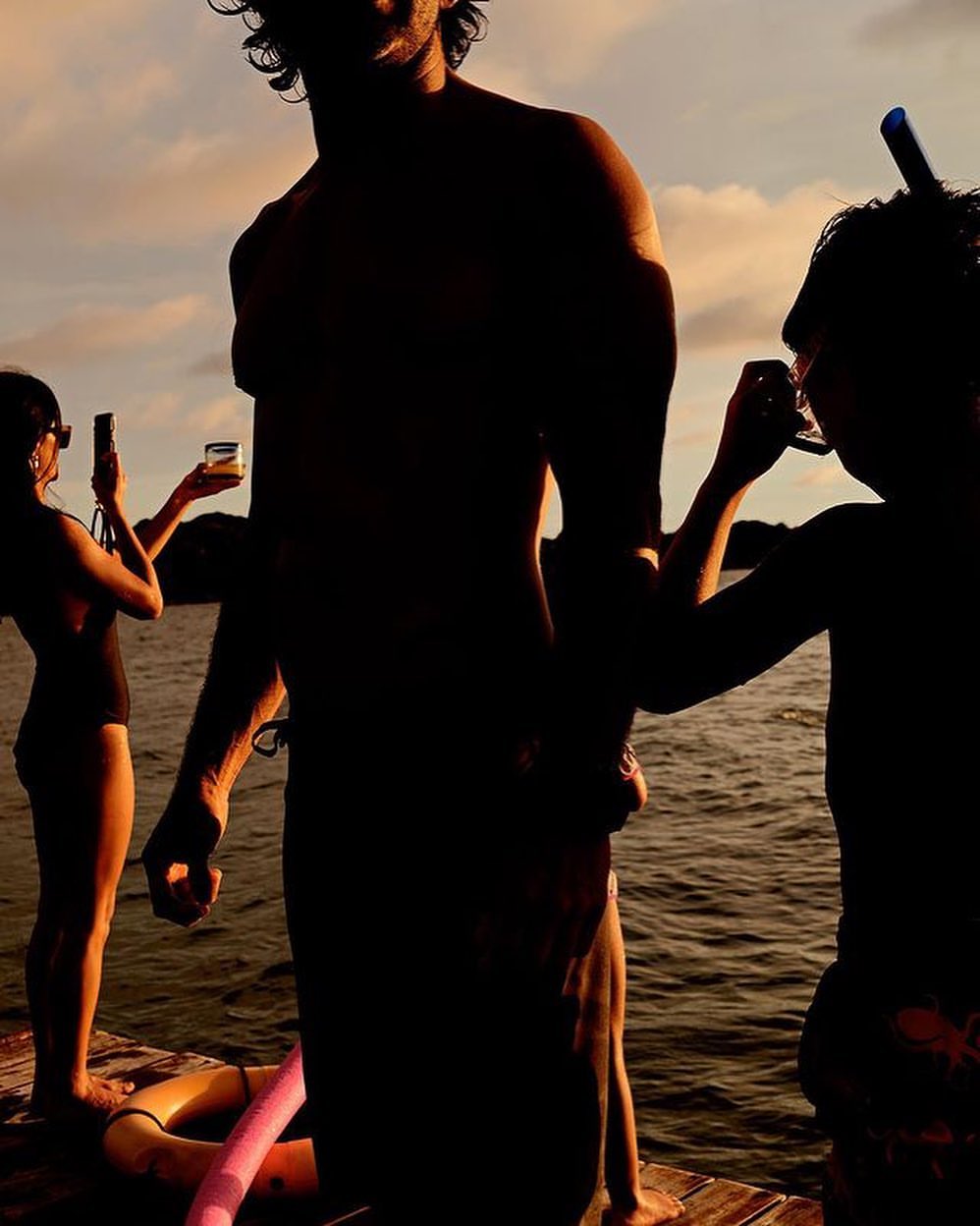 Airbnb Magazine |  Aug. 23