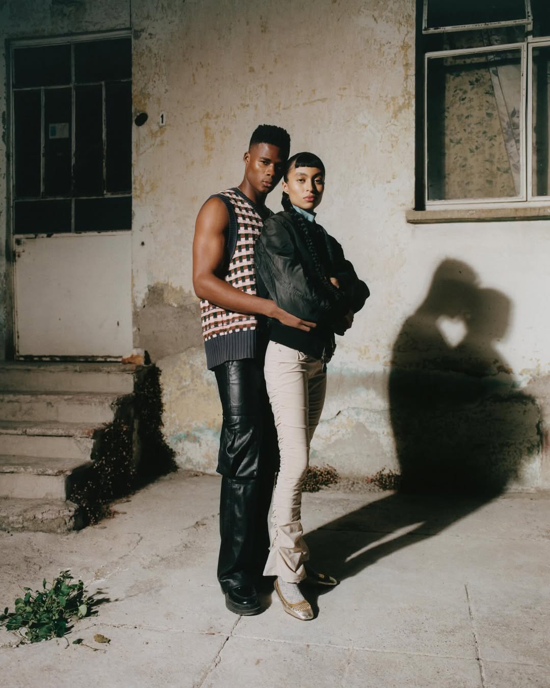 Dos Mundos |  Mar. 26