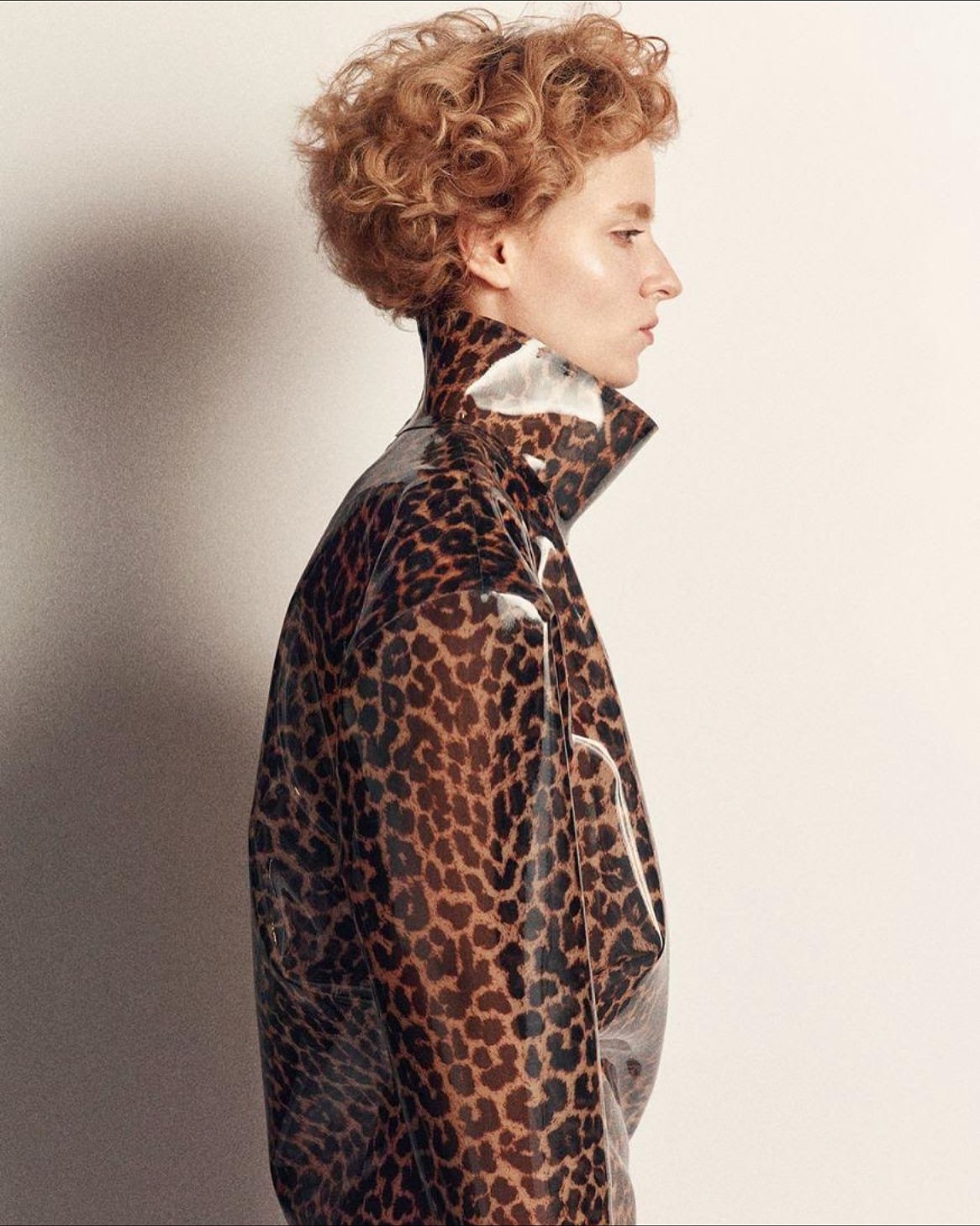 D Repubblica, The Fashion Issue, Volume 2, Cover
@drepubblicait

Photographer: @markrkean
Artistic Director & Stylist: @suzannekoller
Hair Stylist: @tomwrighthair
Makeup Artist: @hiromi_ueda
Nail Artist: @alexandrajanowski
Set Designer: @suzannebeirne
Casting Director: @piergiorgio
Models: @nanne.gr, @poslastecharnica, @elillanger, @caitlinsoetendal, #ApollineRoccoFohrer, @victoriafawole_
Production: @roscoproduction

#DRepubblica #RoscoProduction