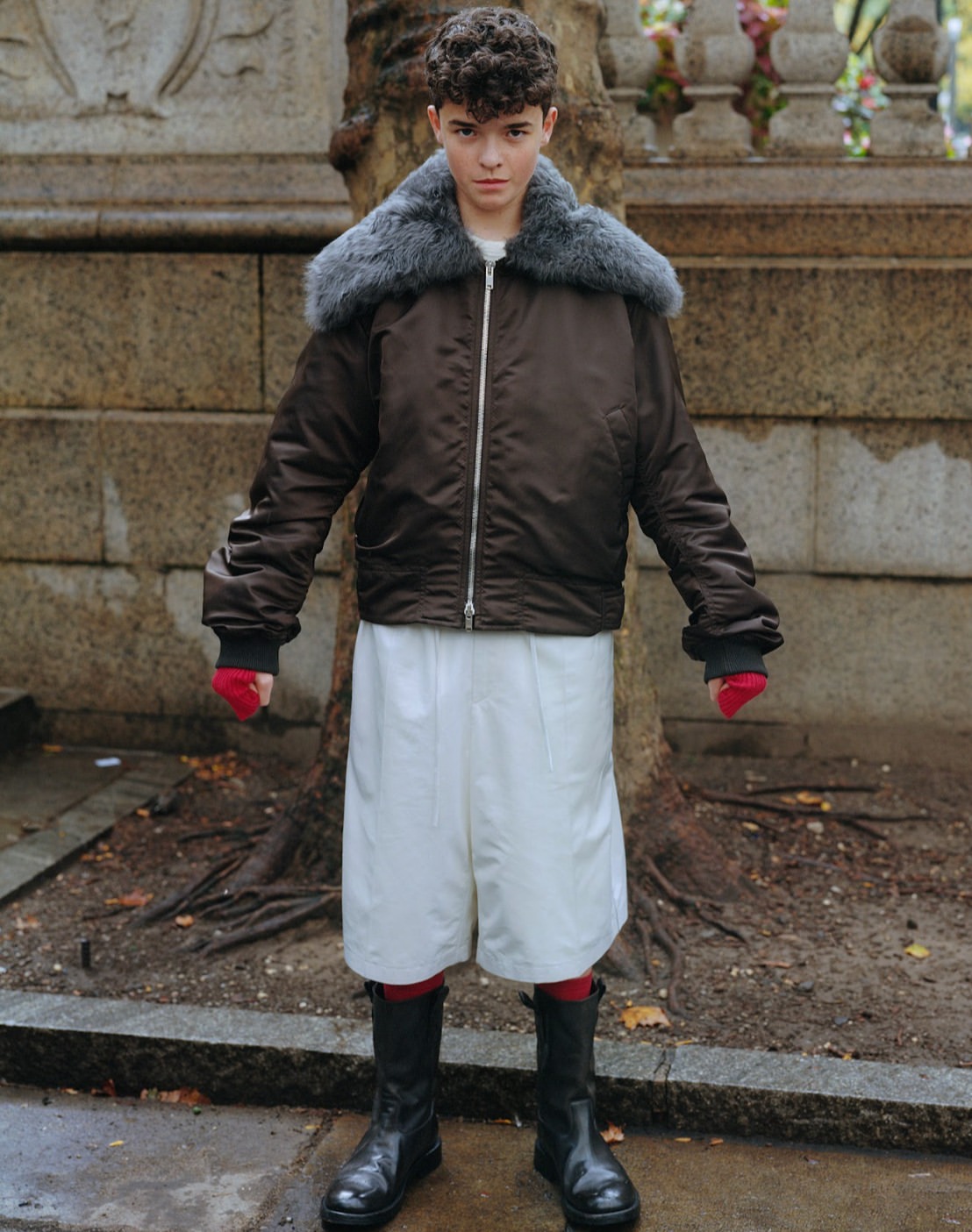 Photographer: @justine4good⁠
Stylist: @zaraeloise⁠
Hair: @nerohair⁠
Make-up: @alliesmithmakeup
Set Designer: @maddypeacock⁠
Production: @roscoproduction⁠
Casting: @itboygregk @gkldprojects⁠
Dazed Photographic Producer: @kofipaintsil⁠
⁠
Text: @s_mithereens⁠
⁠
Editor-in-Chief: @ted_stansfield⁠
Fashion & Image Director: @imruh ⁠
Art Director: @estermero⁠
Editorial Director: @dominiquesisley ⁠

#Dazed #OwenCooper #RoscoProduction