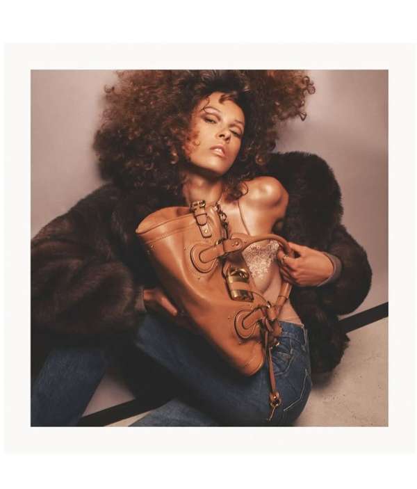 @aimeelouwood, @jacquilouise__ and Prinnie ...