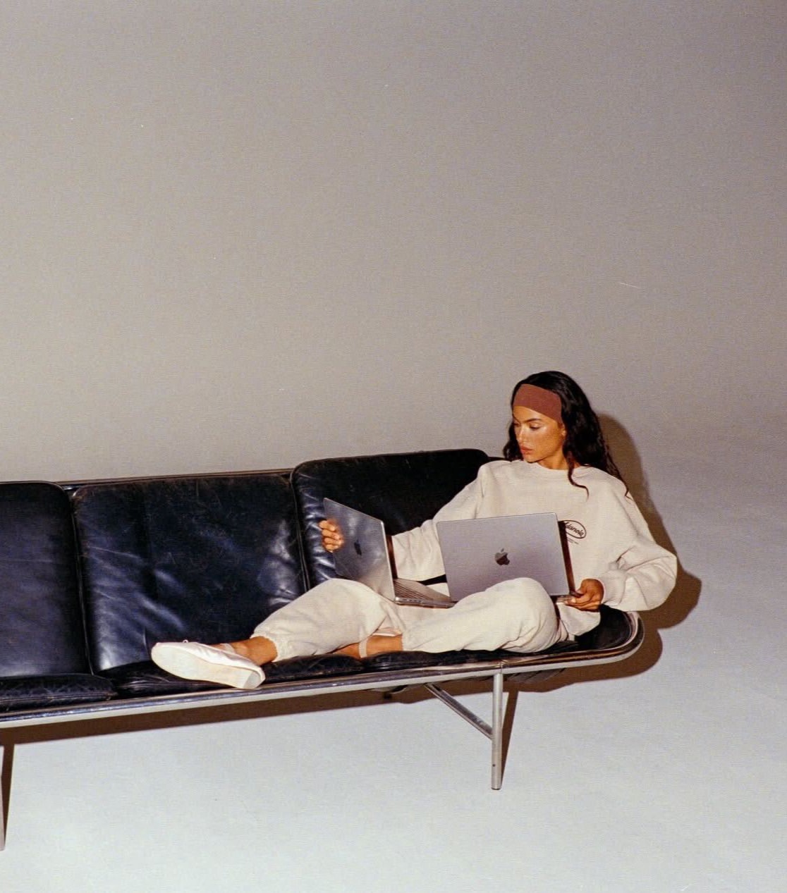 Shoot for @adanola
DOP: @christianfrancismartin
Photographie: @morganelay @jonnycochranephoto
@dima.kalenda @mezphotostudio
Model: @raniabenc
Head of creative: @erin_washburn
Makeup: @theabmakeup
Creative: @mellissa.lee 

Service provided :
Big One at Studio Rouchon
EQ

#rouchonparis #studiorouchon #adanola