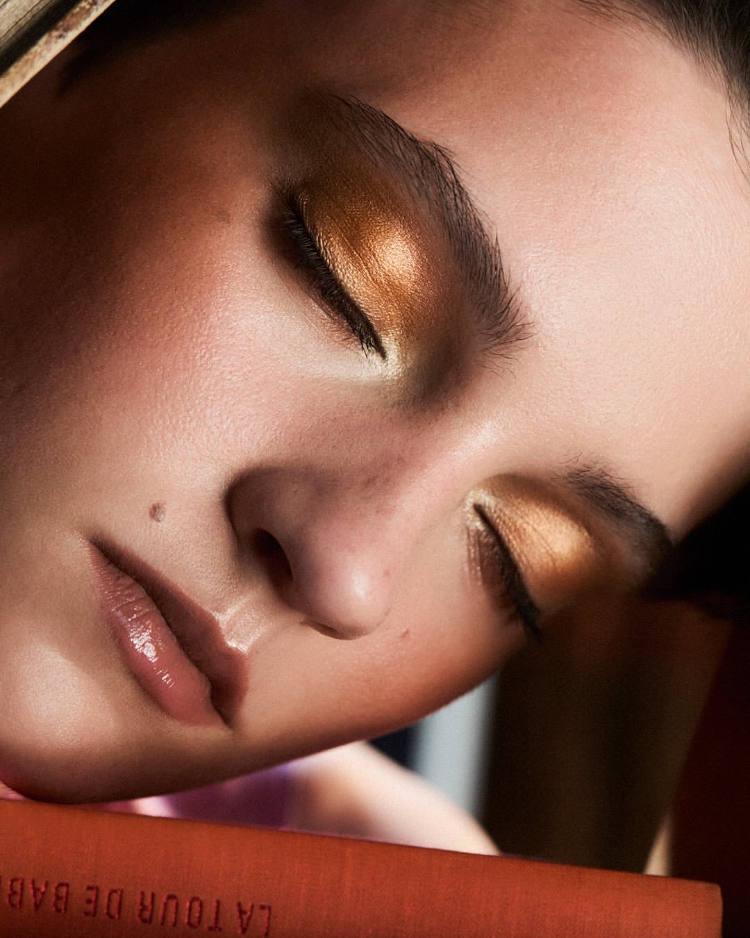 Shoot for @officialbyredo 

Excecutive producer: GIORGIO TSINTOUKIDIS
Production Manager: @katiebellaholmes
Production Runner: MELISSA ZULETA BANDERA
Talent: @tanya_churba
Photographer: @carlijnjacobs
Lighting technician: @piernowak
Digital operator: @enea.arienti
Director: @stegfors
DOP: @nadia.szy
1st AC: @martin.grillet
2nd AC: @messesbasses
Gaffer: @louisizaret
Gaffer assistant: @tumifjsa
Grip: THIBAUT DE CECCO
Fashion stylist: @emimikareh
Fashion assistant: @ruairiwilliamhoran
Set designer: @hellakeck
Makeup Artist: @luciapicaofficial
1st Makeup Assistant: @francescaleachmakeup
2nd Makeup Assistant: @magdalenawinska
Hair Stylist : @davidharborow
Hair Assistant: @aspiringalexandra
Manicurist: @jessicatrochut_nailartist

Service provided :
Plateau C2 at Studio Central
EQ

#rouchonparis #studiorouchon #studiocentral #byredo