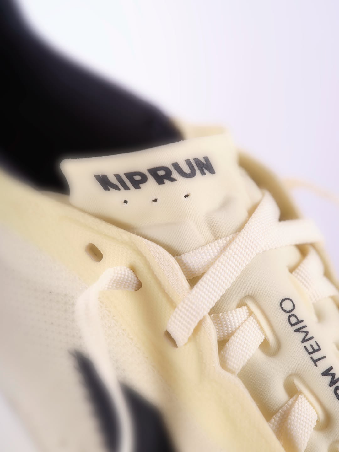 Rowan Fee X Kiprun