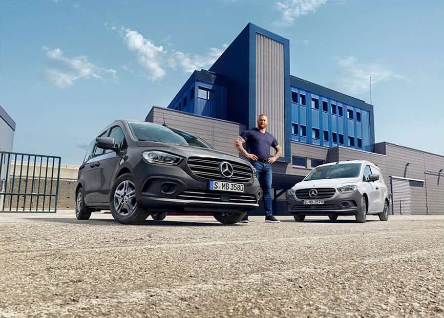 Mercedes-Benz |  Oct. 21