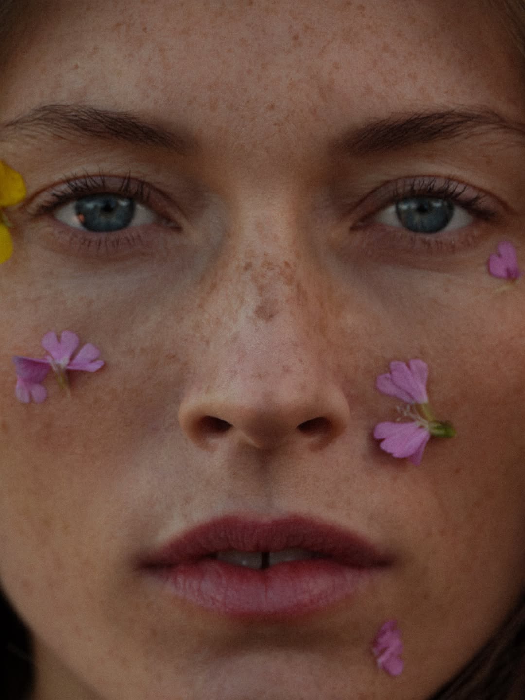 Andreas Ortner X Douglas Cosmetics