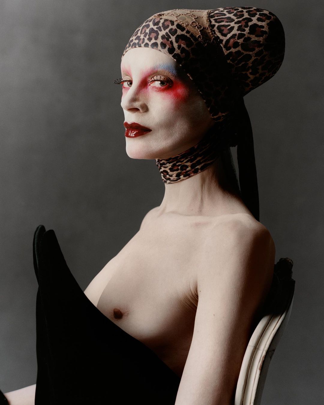 Beauty Papers |  Oct. 23