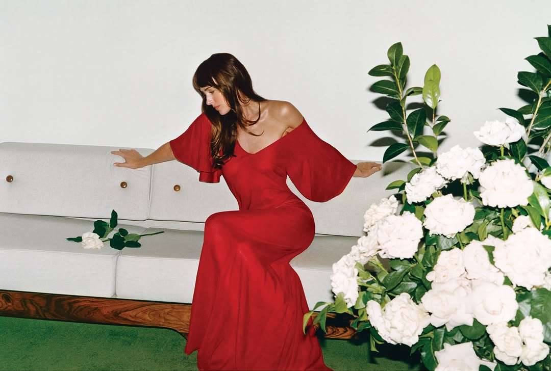 Larissa Hofmann X Dakota Johnson for Vogue US Sep. 26