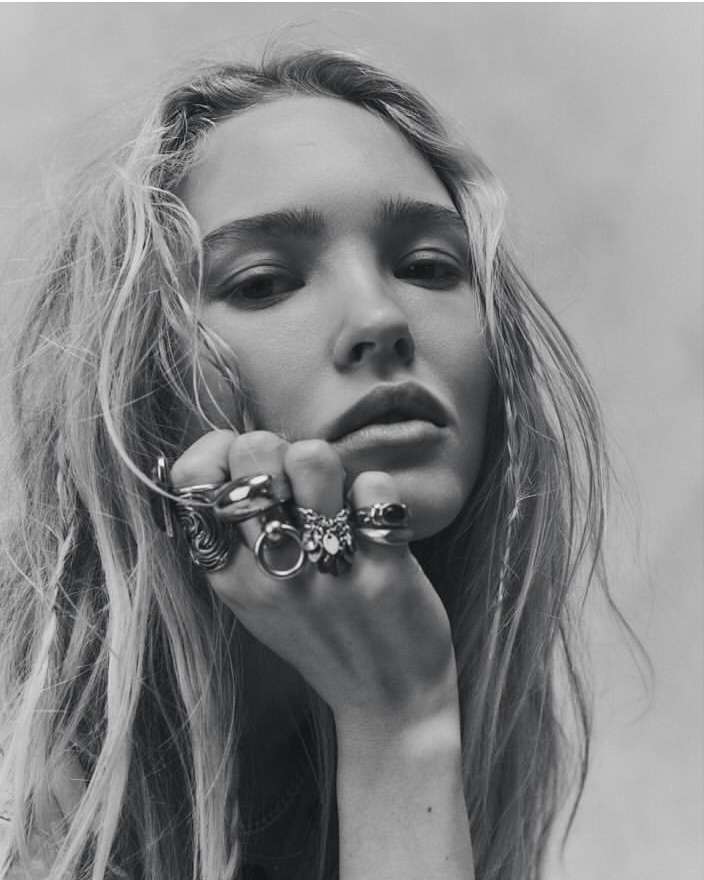 <a href="/aaron-feaver">Aaron Feaver</a> X Free People <span style="text-transform: none; white-space: nowrap;">Oct. 25</span>