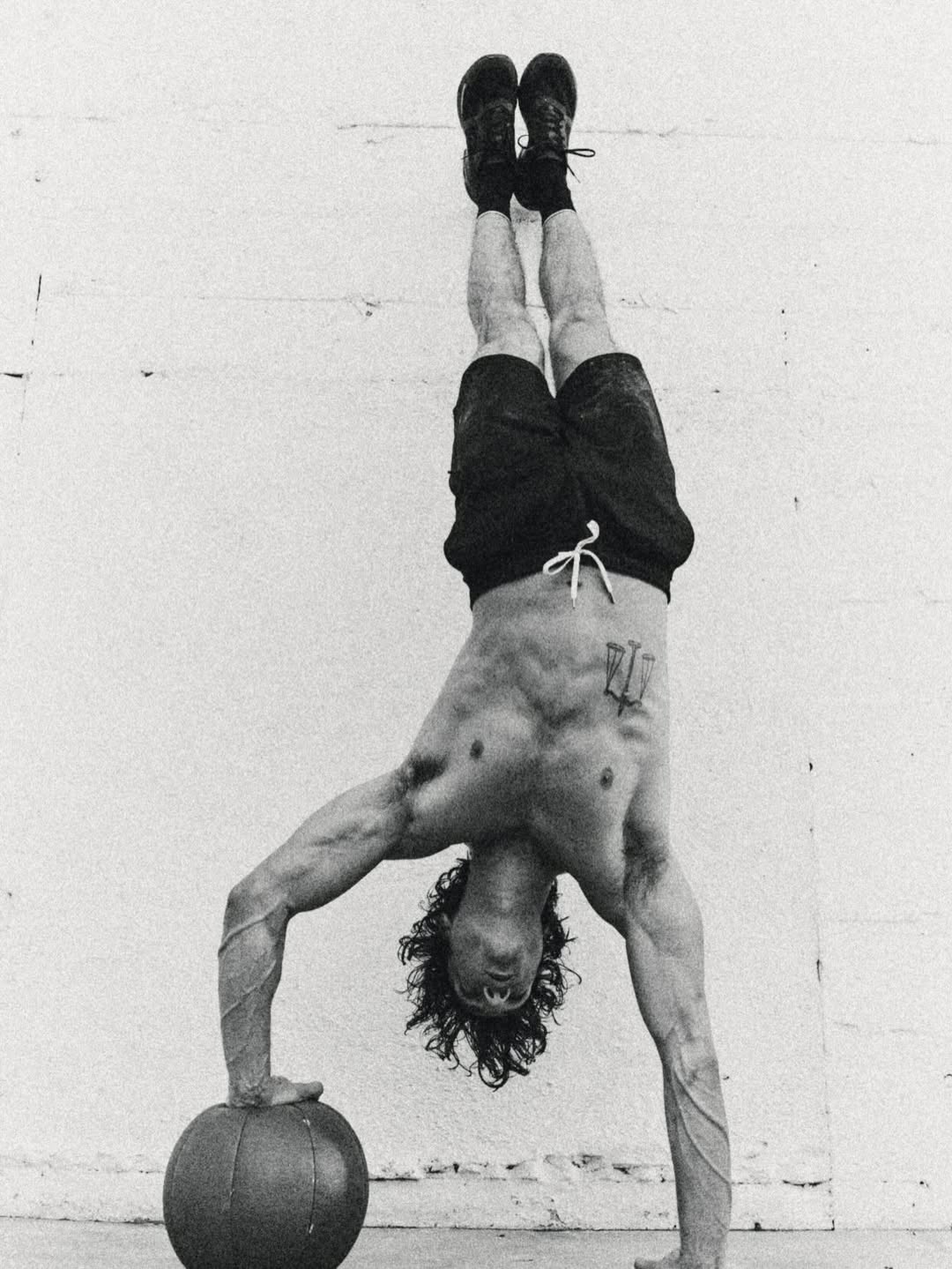 Aaron Feaver X vuori Jan. 26