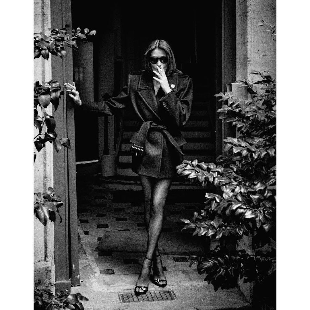 Behind The Blinds |  Mar. 23