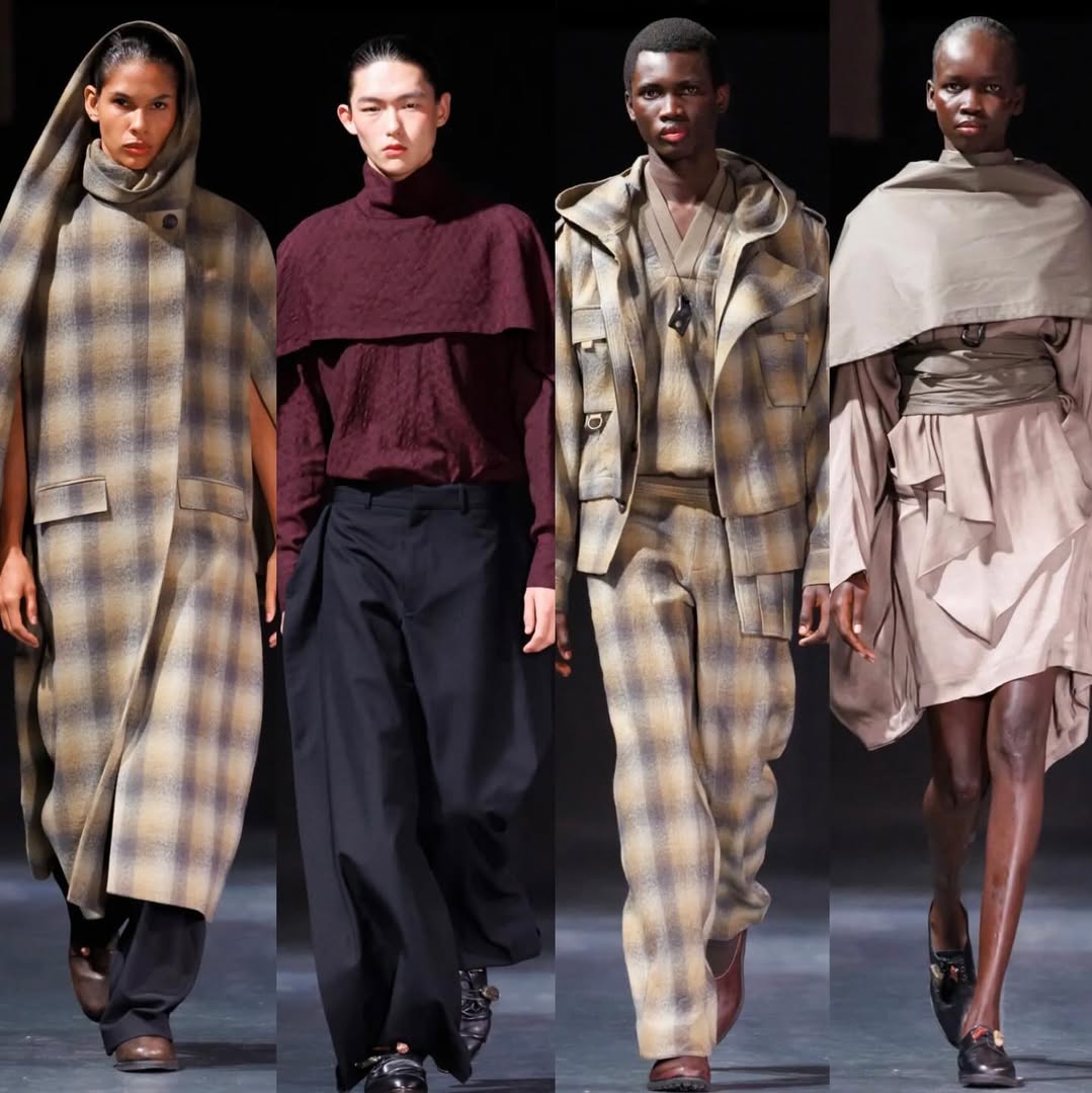 @qasimi_official AW26

Creative Director: @hooralq
Styling: @hannakelifa
Casting: @shelleydurkancasting
Casting production: @alexisnegrin @bubimilagro @simonericcomi 
Hair: @roxy___hair
Makeup: @crystabelefemenariley
Shoes: @atelier_inscrire
Music @mimixumusic
Concept/Spatial design: @leonkacinari
Video: @studio.premices
Lighting: @hydradesign__
Runway Photography: @estrop_barcelona
 
Artist Collaboration
Dala Nasser