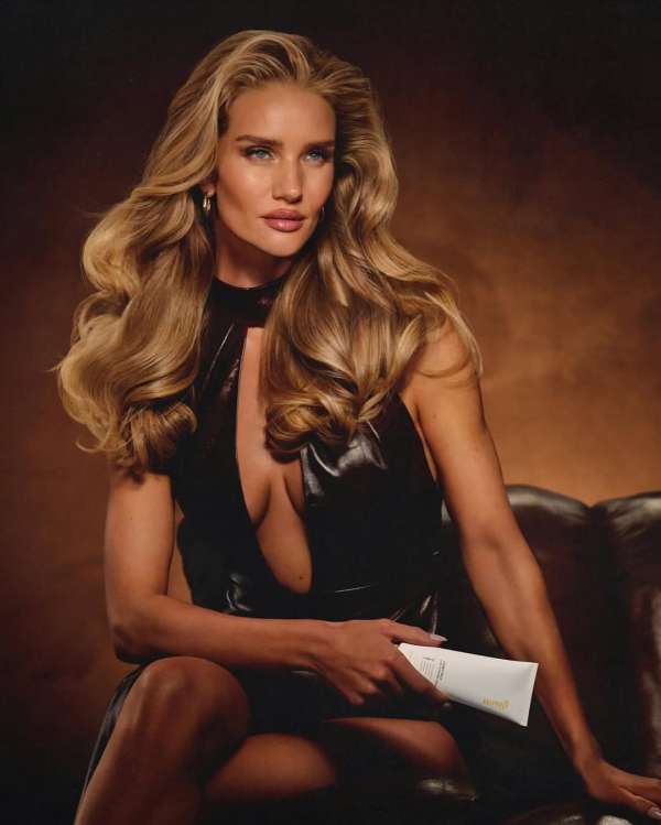 Gisou x Rosie Huntington-Whiteley