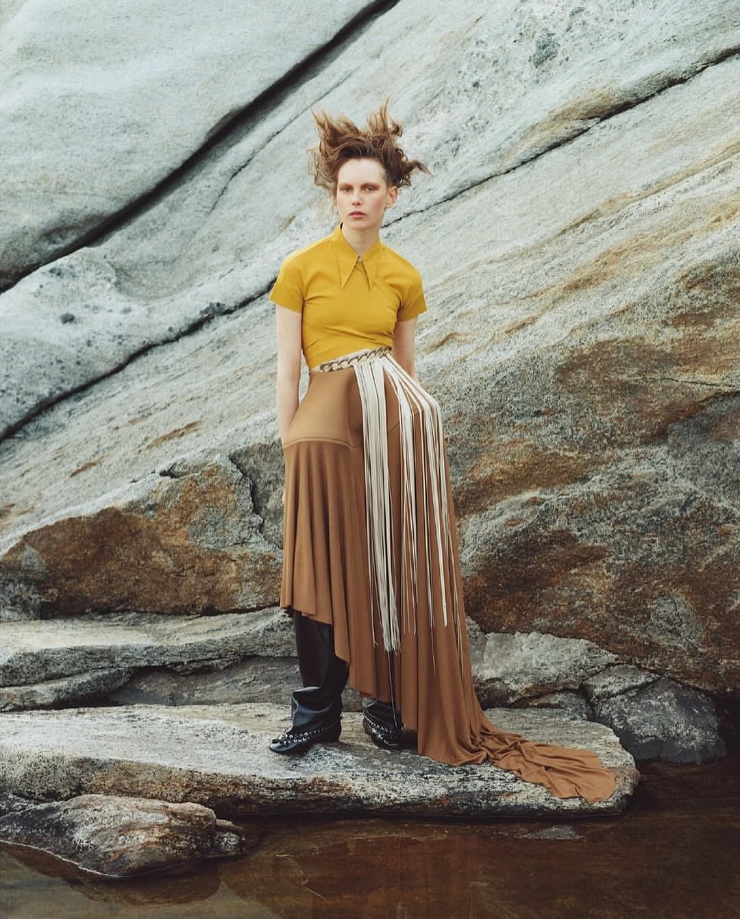 Théo de Gueltzl for D la Repubblica

For the latest Travel Issue of D la Repubblica, French photographer Théo de Gueltzl ventures near the Arctic Circle to capture the raw beauty of Norway. In the North, the finest light comes during the blue hour, around three in the afternoon in the heart of winter, just before night falls. De Gueltzl seizes this fleeting glow, photographing model Théa Almqvist among dramatic fjords, black rocks, and waterways dusted with the season’s first snow. The images evoke a sense of quiet wonder, where each frame balances solitude with the grandeur of nature. Every shot reveals subtle contrasts, the dark, rugged cliffs against the soft, pale light, the still waters reflecting fleeting glimpses of sky. With each image, the photographer invites viewers to pause and linger, to feel the serene magic of the northern light and the almost tangible stillness that blankets this frozen landscape, a place where time seems to slow and the world holds its breath.

Creative Direction @drepubblicait @efarneti
Photographer @‌theodegueltzl
Styling @jamesvaleri
Make up @anthonypreel_⁠
Hair @‌eugenesouleiman
Talent @‌thea_almqvist
Post House @sheriff.projects
#sheriffprojects