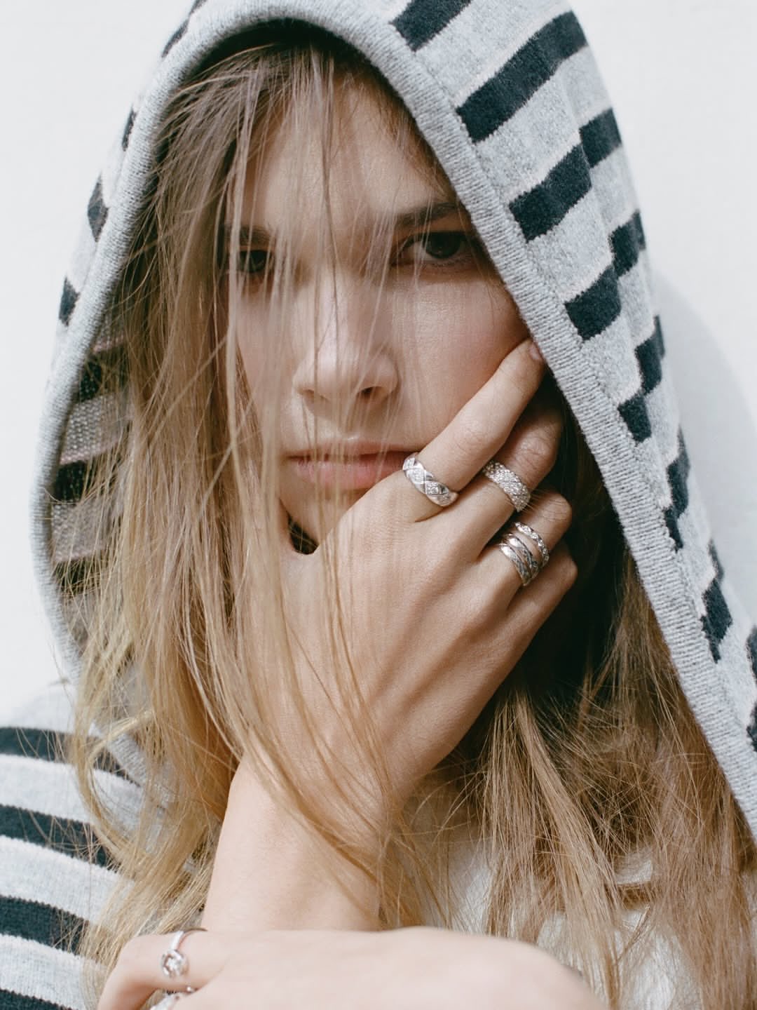 Angèle Châtenet for Homme Girls

Homme Girls is a magazine launched in 2019 by Thai-American fashion designer Thakoon Panichgul. The publication celebrates women who love wearing menswear. Bold and unconventional, it challenges “normality” and showcases femininity expressed through attitude.
In its latest special edition, a mini magazine dedicated to jewelry, photographer Angèle Châtenet was invited to capture an inspiring series featuring diverse creative women. Driven by curiosity yet always grounded in reality, Angèle explores new perspectives across fashion, design, and documentary projects. Her work strikes a delicate balance between contemporary style and timeless depth, inviting viewers to discover layers of meaning in every frame. With a fearless approach to innovation and a collaborative spirit, she brings a personal touch to each image, reflecting her open and creative vision.

Creative Direction @hommegirls
Creative Director @jenbrillbrill
Art Director @rainetrain
Photographer @angelechat
Styling @stella_greenspan
Make Up @taylertreadwell
Hair @junyahair
Talent @_riverklein @sofiatestino @cortisastar @satchellee @rose.salane @adinahdancyger @gitagandelsman @anna.vanpatten @sateenbesson @isabellaburley @blaysej @badgalfra
Post House @sheriff.projects
#sheriffprojects