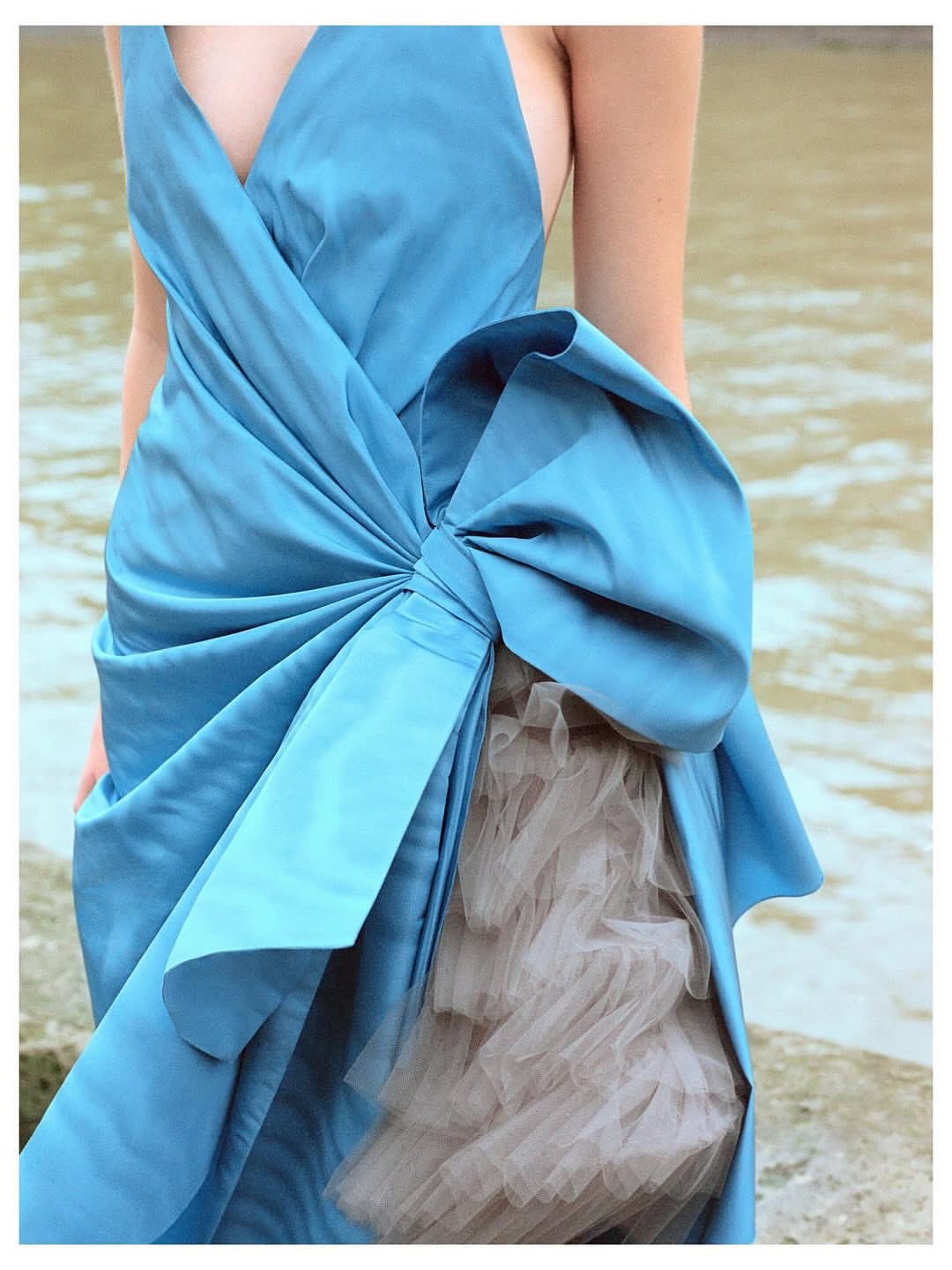 Dior Fall 2026

After Paris Fashion Week, Jonathan Anderson continued his reimagining of Dior with the release of the Fall 2026 lookbook, shot along the Seine and embodying his evolving vision for the house. It presents a more grounded yet distinctly expressive wardrobe that blends measured volumes, refined proportions, and contemporary heritage codes.
Against the atmospheric Parisian backdrop, models bring to life a collection where ultra‑light, softly faded denim silhouettes sit alongside reinterpretations of classic Dior shapes. Anderson’s attention to proportion and tactile detail creates a dialogue between everyday wear and couture‑inflected tailoring, inviting the wearer to inhabit pieces that feel both lived‑in and expressive.
The result is a lookbook that captures the spirit of a wardrobe built for character and versatility, anchoring Dior’s storied heritage in the context of modern life and Paris’s storied streetscapes.

Creative Direction @dior
Creative Director @jonathan.anderson 
Photographer @peter_josephsmith @olimpiataliani
Styling @benjaminbruno_
Hair @caroline__schmitt
Make Up @barbatbea
Nails @presciliademonceaux @gwenn_navarro
Post House @sheriff.projects
#sheriffprojects