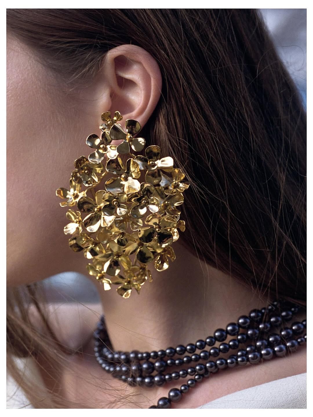 Dior Fall 2026

After Paris Fashion Week, Jonathan Anderson continued his reimagining of Dior with the release of the Fall 2026 lookbook, shot along the Seine and embodying his evolving vision for the house. It presents a more grounded yet distinctly expressive wardrobe that blends measured volumes, refined proportions, and contemporary heritage codes.
Against the atmospheric Parisian backdrop, models bring to life a collection where ultra‑light, softly faded denim silhouettes sit alongside reinterpretations of classic Dior shapes. Anderson’s attention to proportion and tactile detail creates a dialogue between everyday wear and couture‑inflected tailoring, inviting the wearer to inhabit pieces that feel both lived‑in and expressive.
The result is a lookbook that captures the spirit of a wardrobe built for character and versatility, anchoring Dior’s storied heritage in the context of modern life and Paris’s storied streetscapes.

Creative Direction @dior
Creative Director @jonathan.anderson 
Photographer @peter_josephsmith @olimpiataliani
Styling @benjaminbruno_
Hair @caroline__schmitt
Make Up @barbatbea
Nails @presciliademonceaux @gwenn_navarro
Post House @sheriff.projects
#sheriffprojects