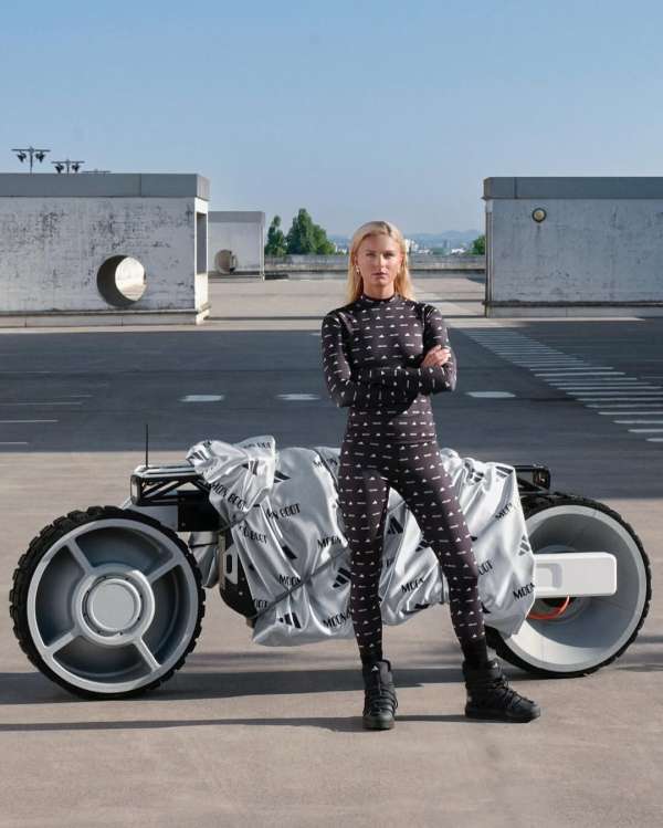 Bleu Mode for Adidas x Moon Boot FW25 Campa...