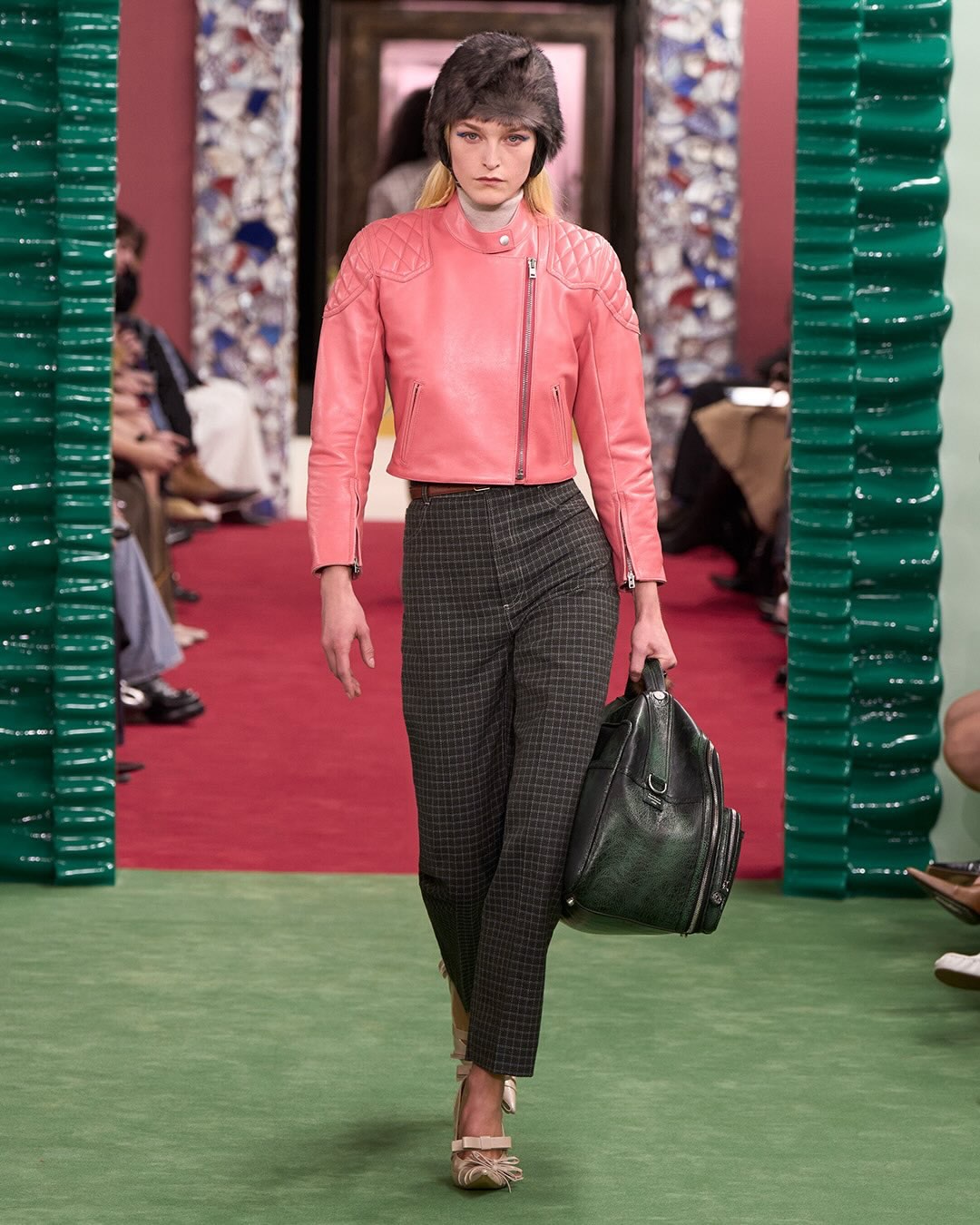 Acne Studios Women’s Fall Winter 2026

During the last Paris Fashion Week, Jonny Johansson presented Acne Studios’ Fall/Winter 2026–2027 collection, exploring bourgeois dressing through subtle distortion.
Pleated midi skirts, checked suits, and precise blazers were carefully skewed, proportions elongated, textures shifted, silhouettes slightly unsettled. Tailoring remained sharp yet softened at the edges, creating a sense of controlled instability within familiar forms. Familiar garments were recalibrated, oscillating between heritage and subversion, comfort and unease. Acne Studios proposed a bourgeoisie reimagined for a contemporary era, where elegance is provisional and the familiar becomes intriguingly strange.

Creative Direction @acnestudios 
Styling @tamararothstein1
Make Up @ingegrognard
Hair @anthonyturnerhair
Post House @sheriff.projects
#sheriffprojects