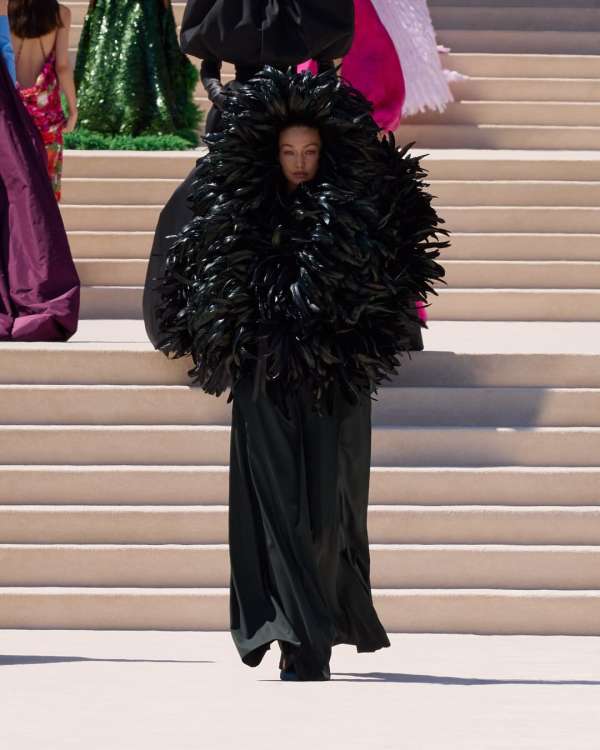 Balenciaga, 55th Couture Collection